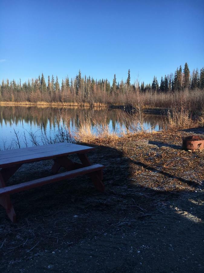 Alaska Log Cabins On The Pond Clear Creek Park Экстерьер фото
